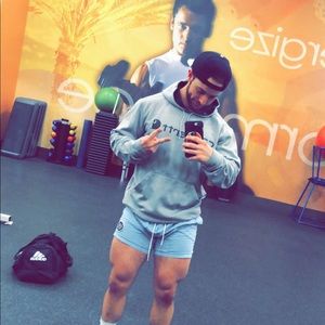 Meet your Posher, Robert